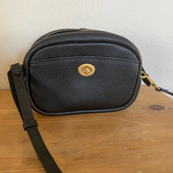 Coach Bags Coach Turnlock Camera Bag Pebbled Leather Black Brass Hardware Poshmark